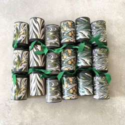 Forest Green Luxury Crackers (box of 6)  - only 1 set left