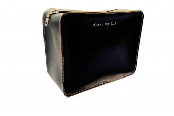 'Clean Up Kit' Leather Washbag